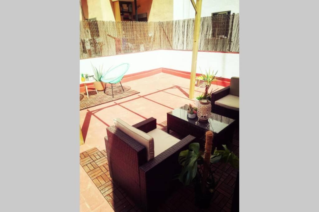Appartement M4 Cool Terrace. 1 Min To Metro. 15 Min To Center à Esplugues de Llobregat Extérieur photo