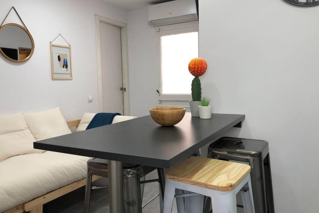 Appartement M4 Cool Terrace. 1 Min To Metro. 15 Min To Center à Esplugues de Llobregat Extérieur photo