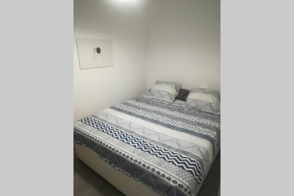 Appartement M4 Cool Terrace. 1 Min To Metro. 15 Min To Center à Esplugues de Llobregat Extérieur photo